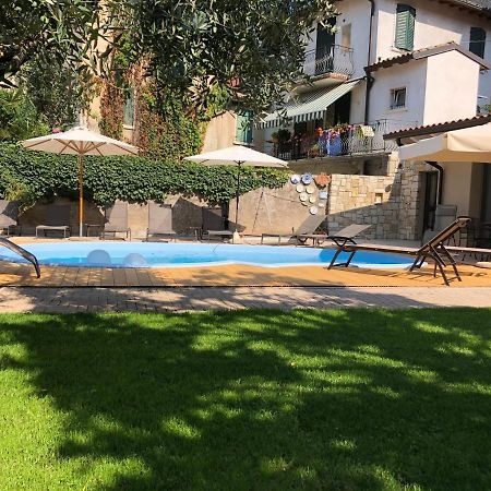 B&B Villa Dall'Agnola Garda  Exterior photo